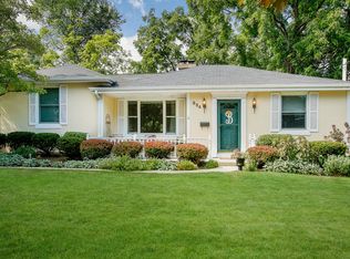 854 Hill Ave, Glen Ellyn, IL