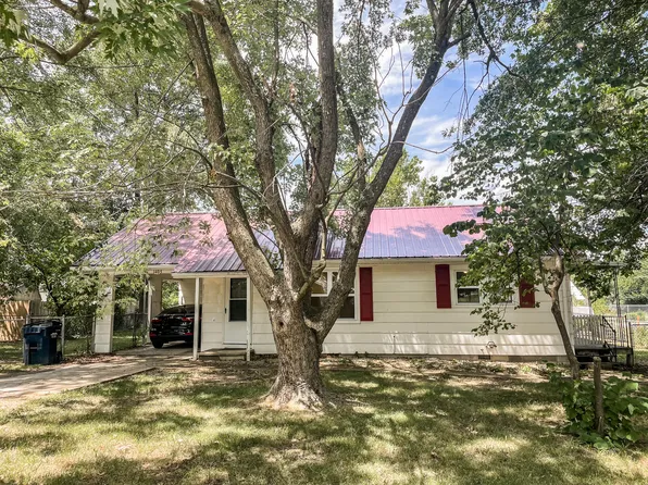 1405 W Benton Street, Buffalo, MO 65622