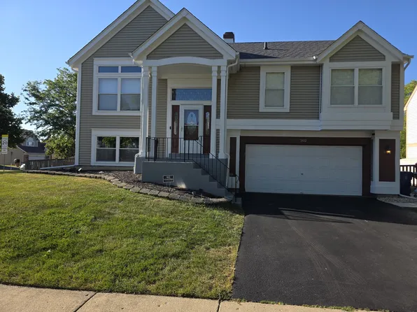 302 Barton Ct, Bartlett, IL 60103