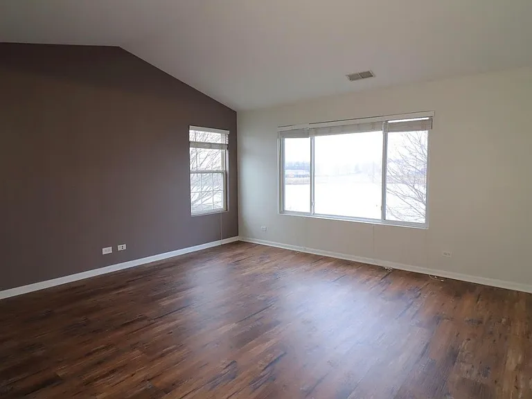 1940 Candlelight Cir — Photo 11