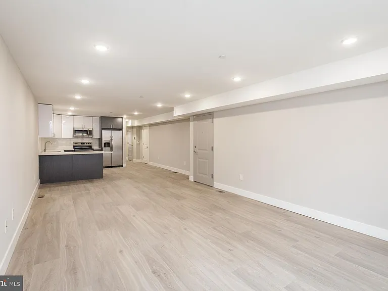 1724 N Marshall St #B — Photo 6