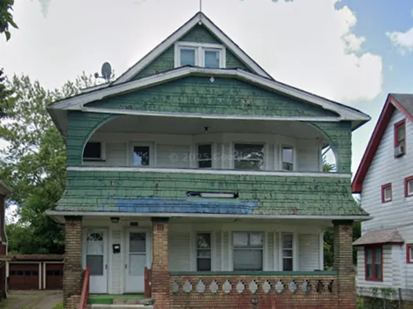 3526 E 151st St, Cleveland, OH 44120