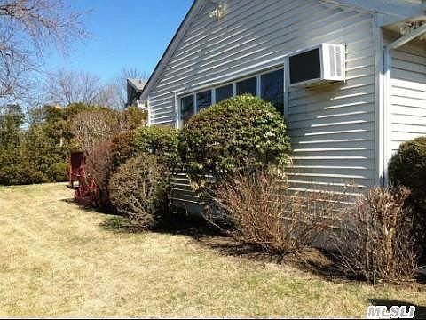 2nd image of 26 Laurel Hill Dr
