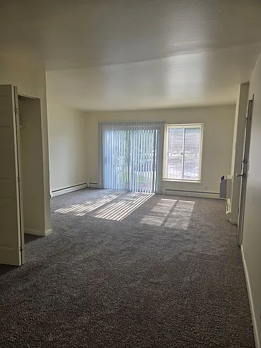 Mulford Park Apartments Photo 1