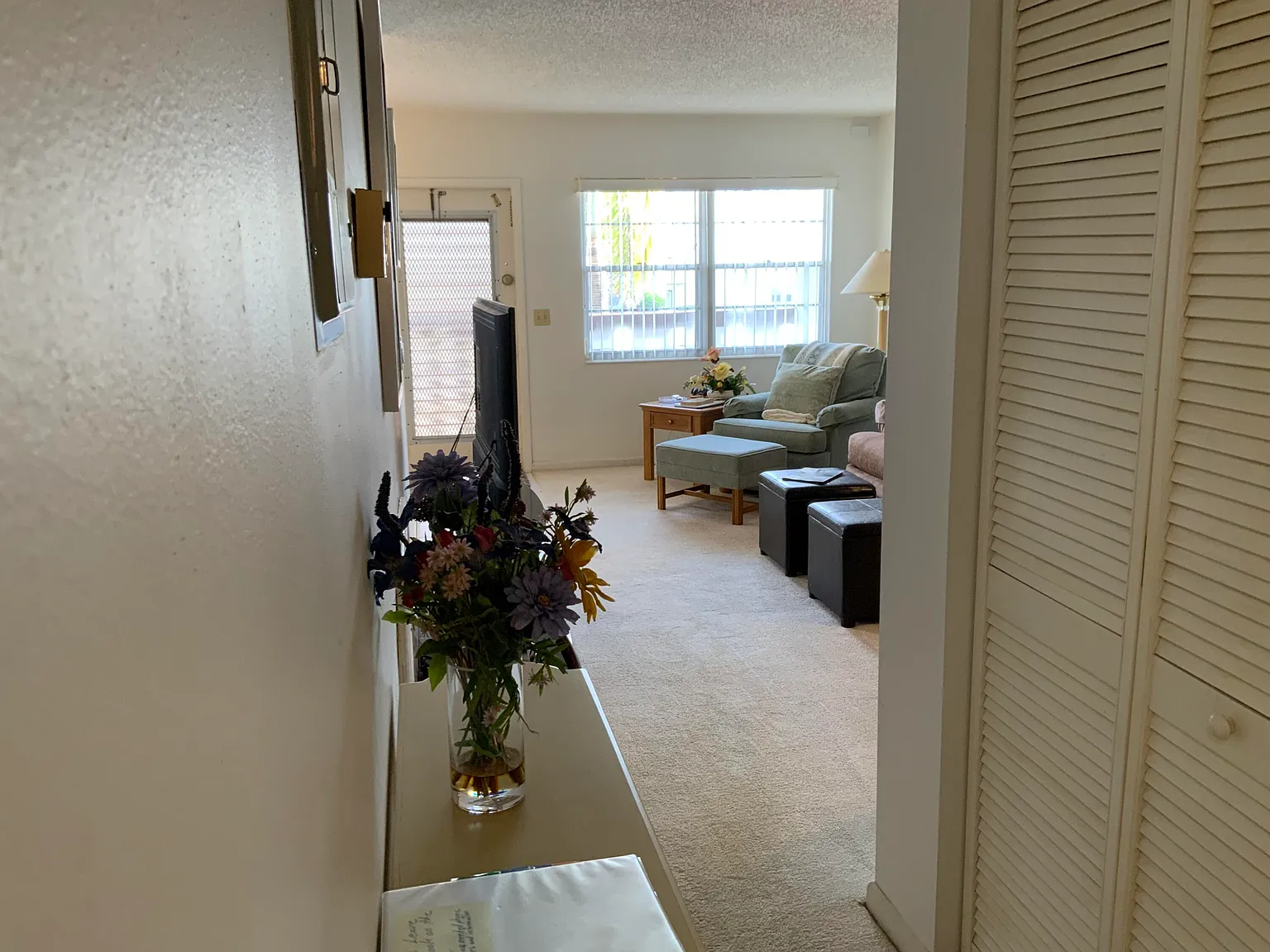 2 bed, 2.0 bath, 880 sqft, $3,200 — Photo 3