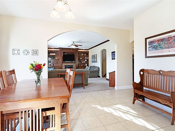 5th image of 1125 Cedar Dr