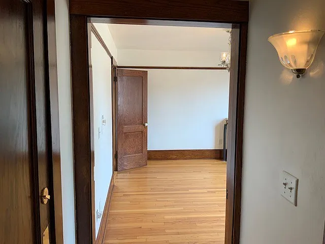 2205 N Farwell Ave #9 — Photo 10