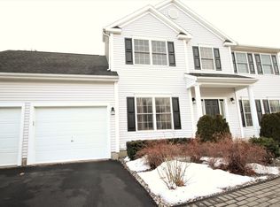 13 Shinnecock Hills Dr, Albany, NY 12205