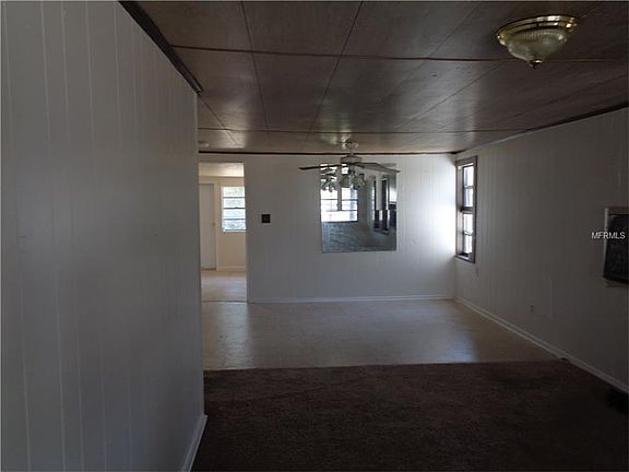 2nd image of 1207 Avenue G