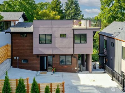 1808 S College Street, Seattle, WA, 98144