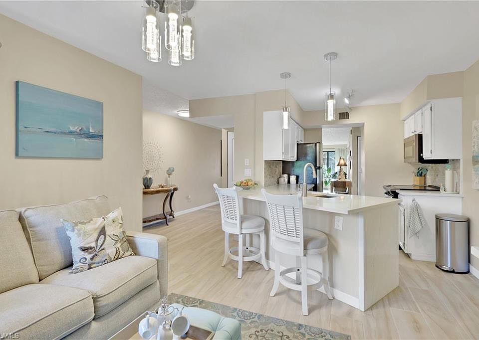 1st image of 120 Cypress WAY E #B5