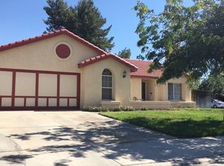 4072 E Avenue R6, Palmdale, CA 93552