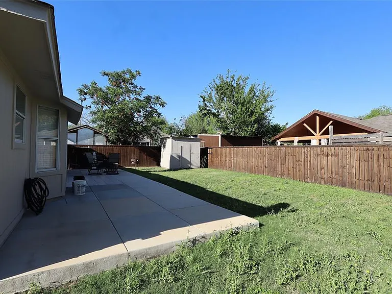 7003 Apperson St — Photo 4