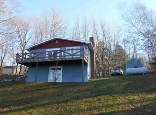 1647 Wawaushnosh Dr, Manistique, MI 49854