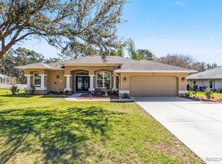 171 Pine St, Homosassa, FL 34446