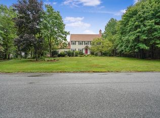 20 King Phillip Dr, Rehoboth, MA 02769