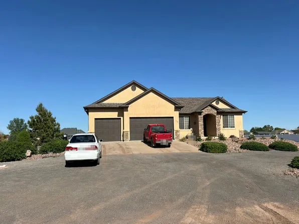 1330 S Sweetwater Ave, Pueblo West, CO 81007