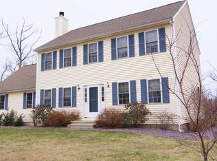 135 E Charlton Rd, Spencer, MA 01562