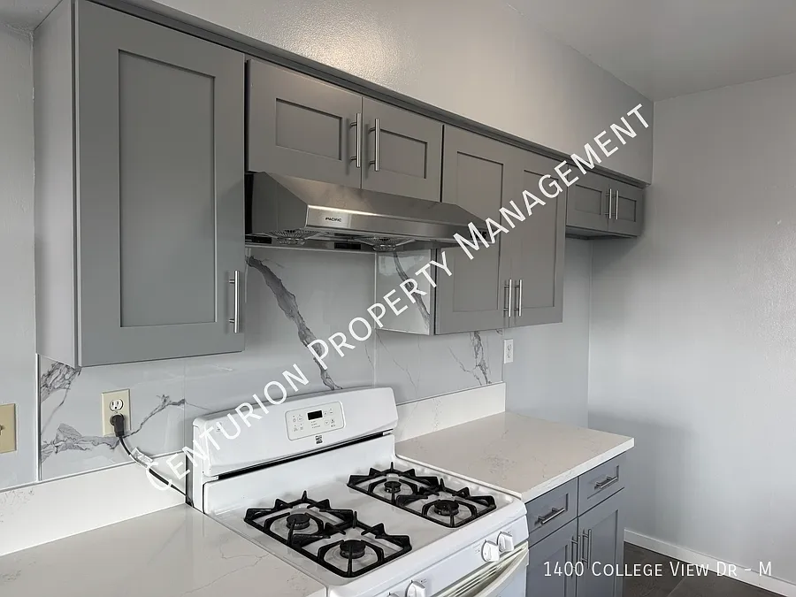 2 bed, $2,395 — Photo 1