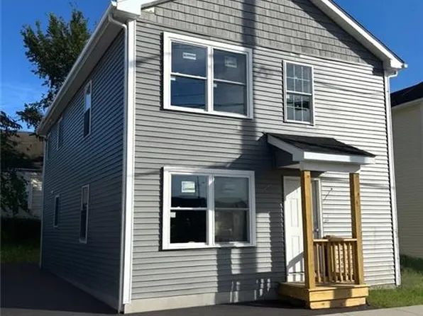 10 Calhoun Ave, Providence, RI 02907