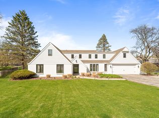 340 Landis Ln, Deerfield, IL