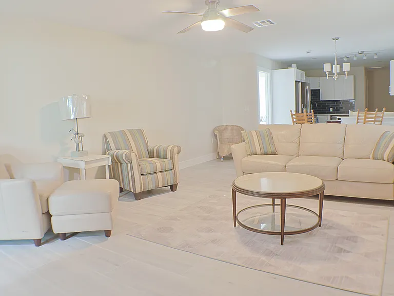 7400 Estero Blvd #100 — Photo 5