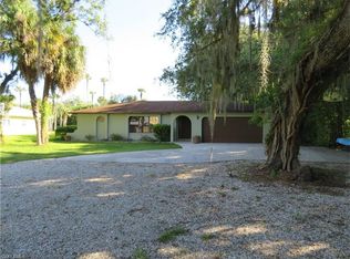 1708 Caloosa Estates Ct, Labelle, FL 33935