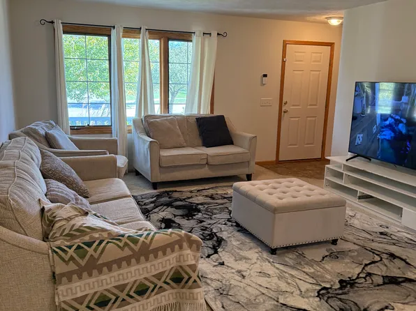 1123 Rainy Riv, Lincoln, NE 68505