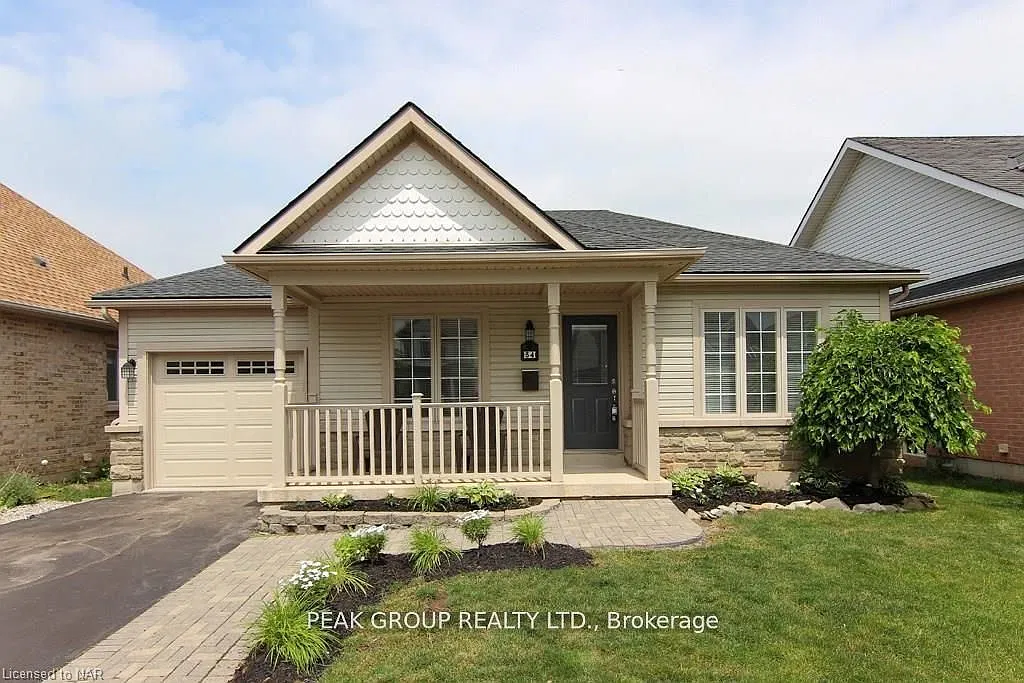 6 bed, $3,300 — Photo 1