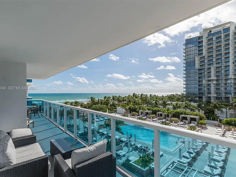 2301 Collins Ave #507 — Photo 10