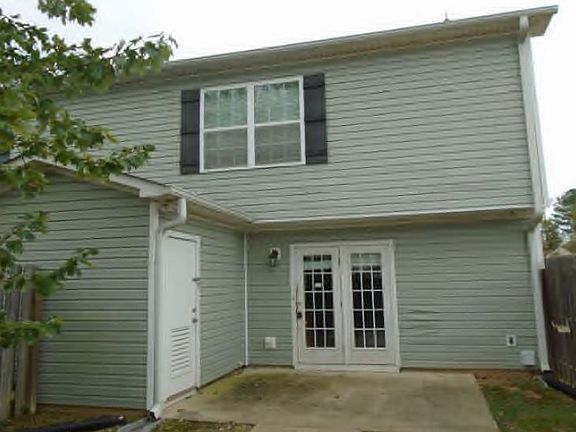 2nd image of 2102 Winding Oak Dr