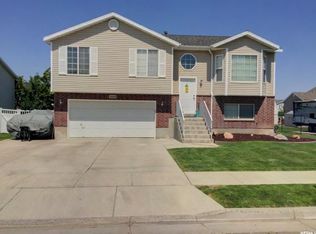 5435 S 4175 W, Roy, UT 84067