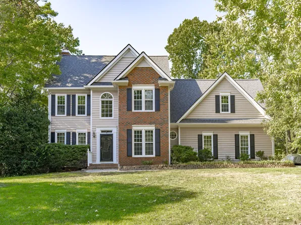 100 Franklin Chase Ct, Cary, NC 27518