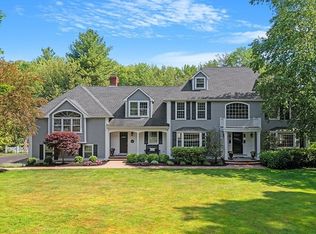 7 Hidden Ct, North Andover, MA 01845