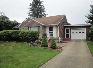 807 35th St, Beaver Falls, PA 15010