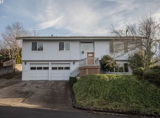 720 NE Jeffries Pl, Newport, OR