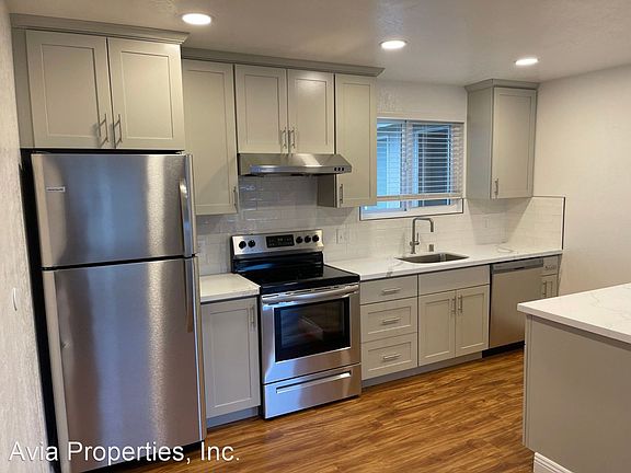 3rd image of 670 1st Ln