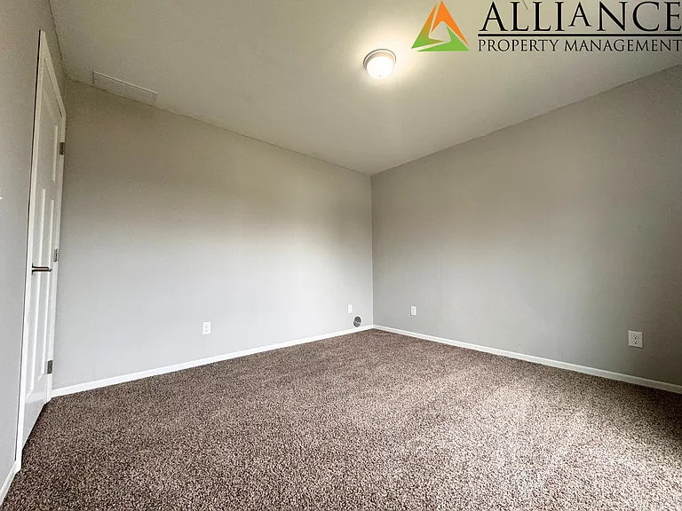 112 Quail Ct — Photo 14