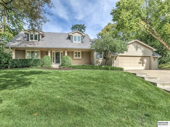 9962 Harney Pkwy N, Omaha, NE 68114