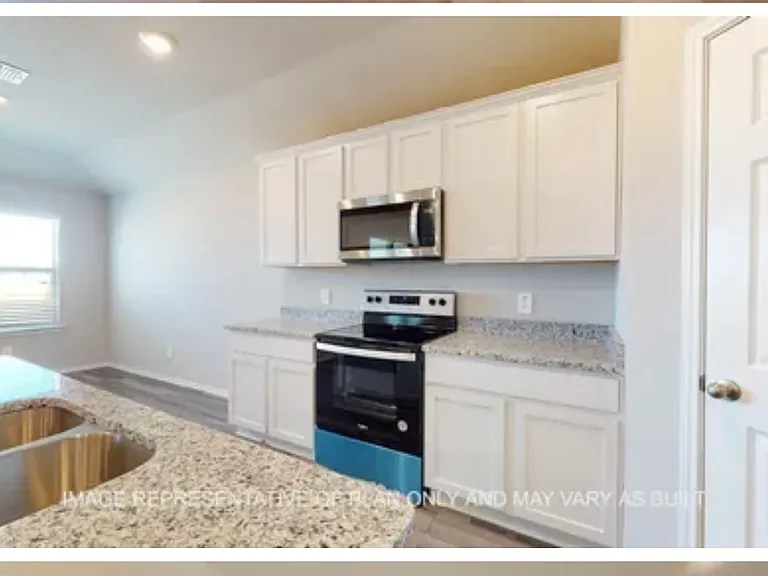 11332 Patera St — Photo 2