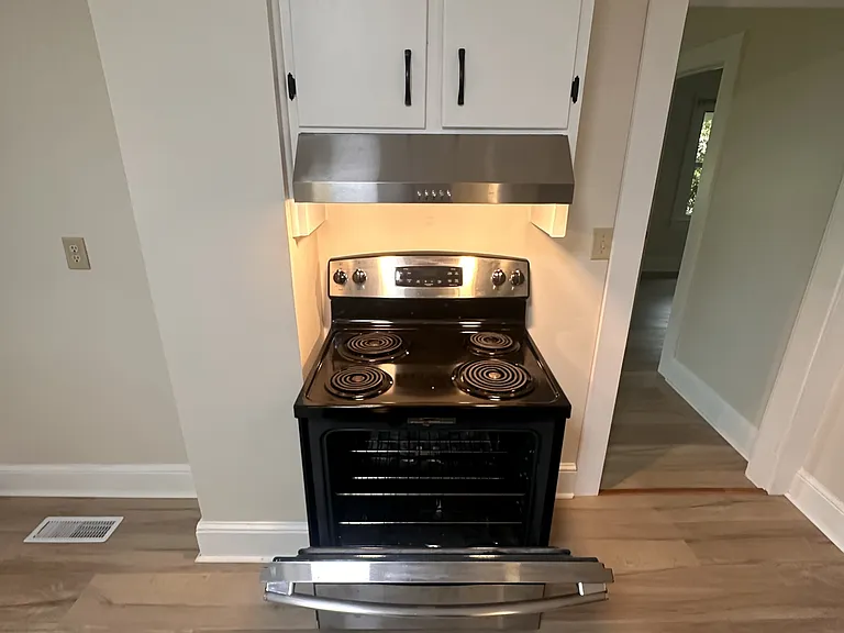 5256 Irish Rd — Photo 5
