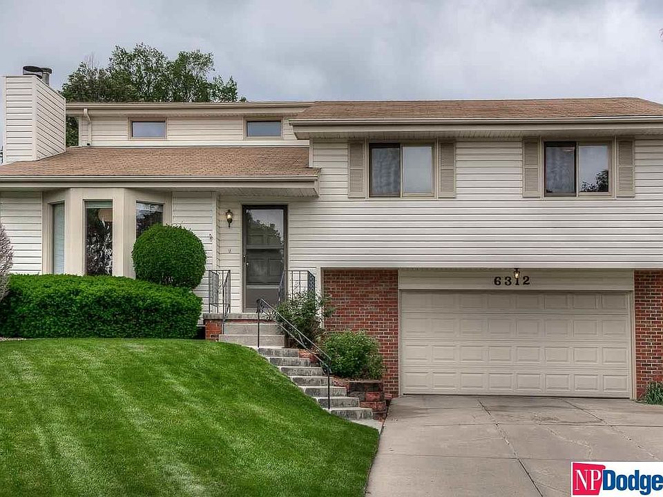 1st image of 6312 S 93rd Cir