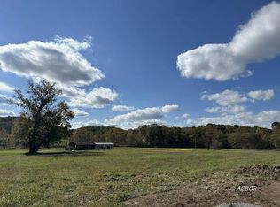 Pleasant Valley Rd, Vinton, OH 45686