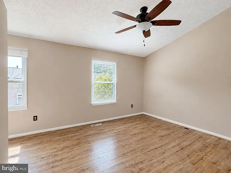 106 Fleece Flower Dr — Photo 16