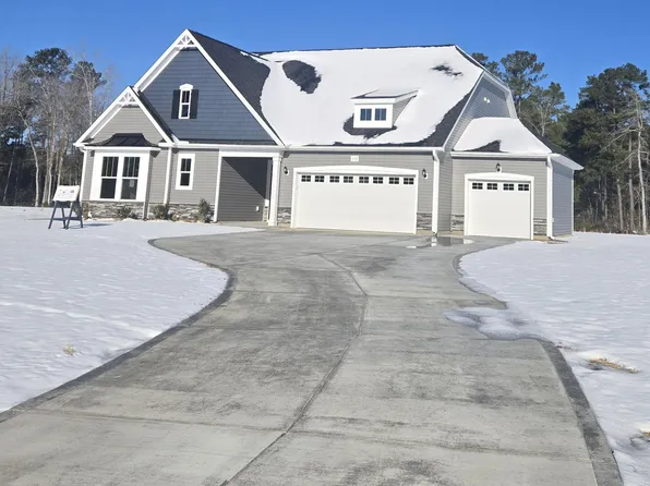 152 Furnies Place, Loris, SC 29569