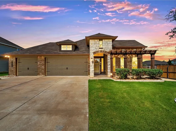 3028 Samson Dr, Lorena, TX 76655