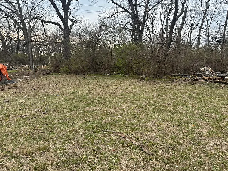 4930 Park Ave — Photo 11