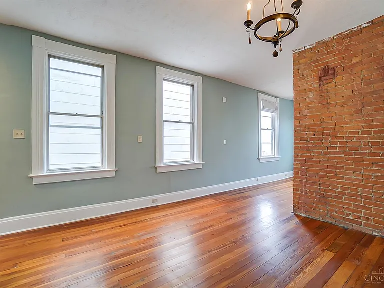 2158 Stratford Ave #2 — Photo 12