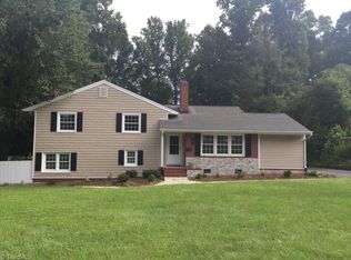 236 Wrenn Ave, Mount Airy, NC 27030