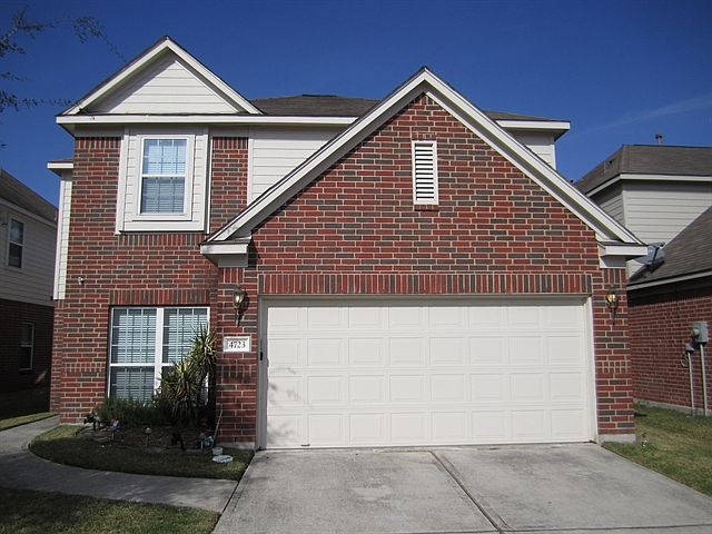 1st image of 4723 Blue Spruce Hill St